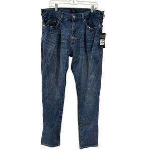 True Religion Geno Medium Tide Wash Relaxed Slim Men Jeans 34x32 NWT $159